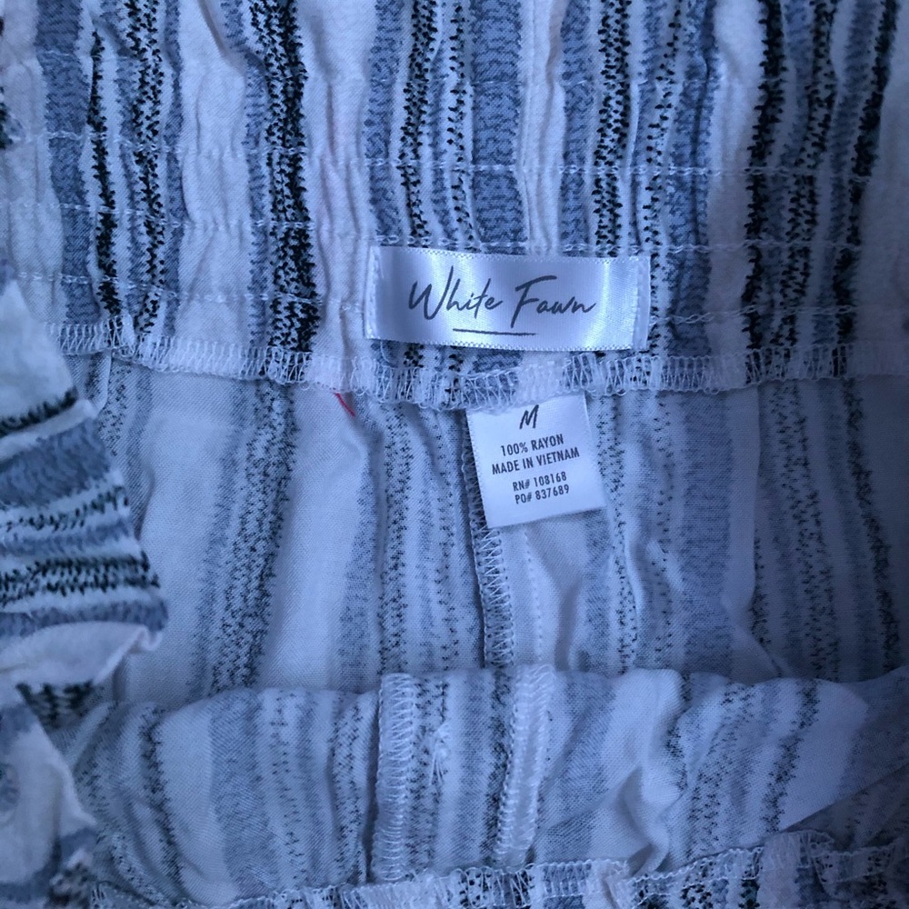 Pants - Picture 4 of 4